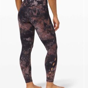 Lululemon Unlimit High-Rise Tight 25" *Keyhole